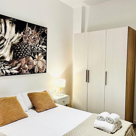 Travel Habitat Ayuntamiento Apartment บาเลนเซีย ภายนอก รูปภาพ