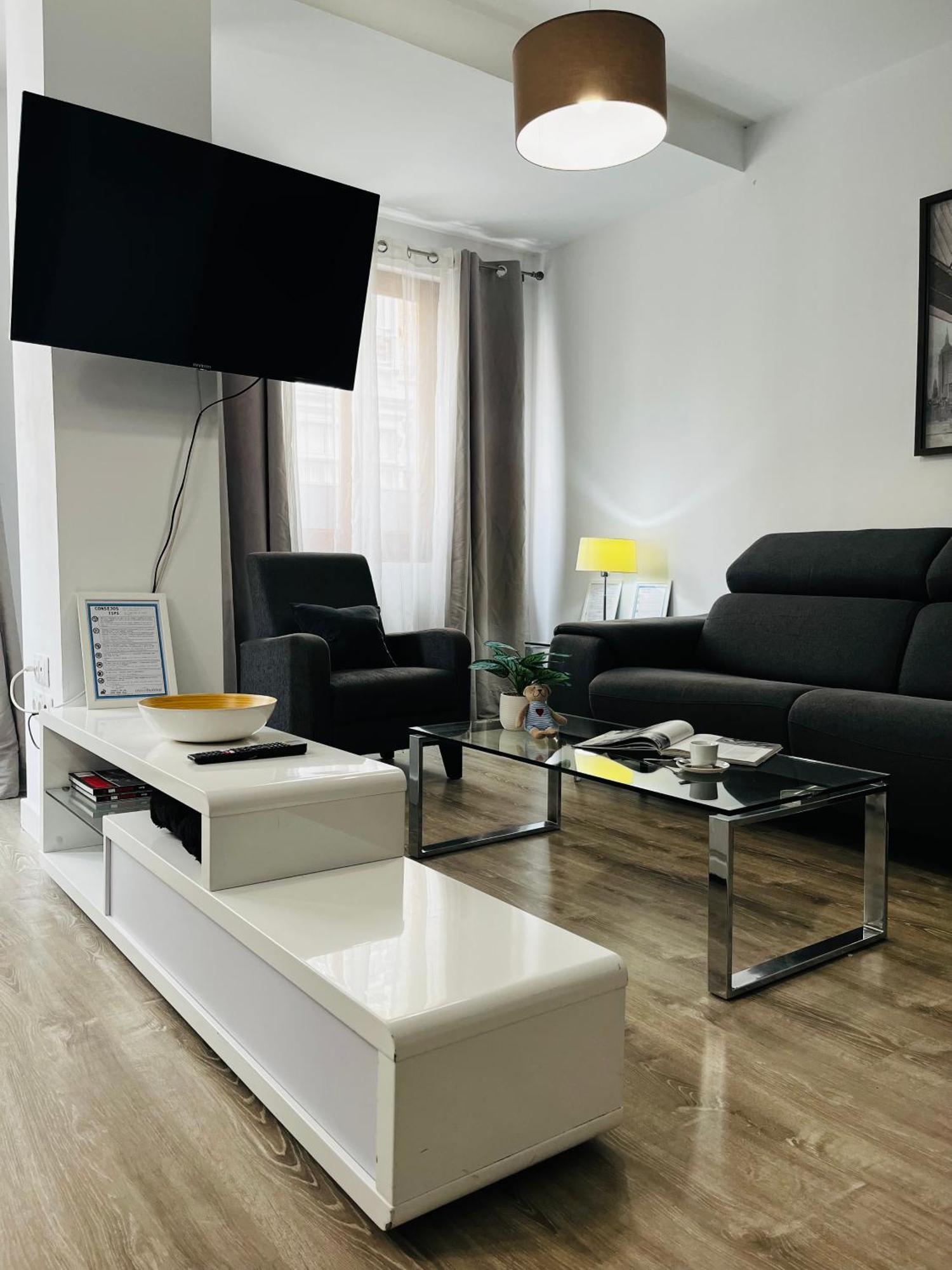 Travel Habitat Ayuntamiento Apartment บาเลนเซีย ภายนอก รูปภาพ